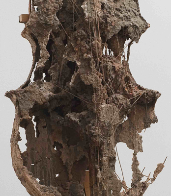 unfired clay, wood, wire, 2001. Courtesy Marc Selwyn Gallery.