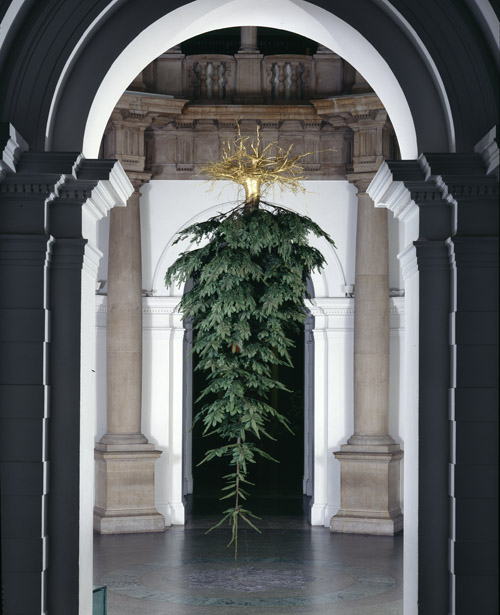 Shirazeh Houshiary's 1993 Tate Christmas Tree