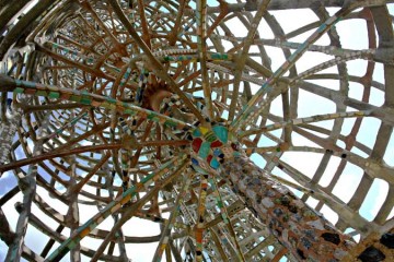Watts Towers, built entirely from salvaged steel rods, pipes, mortar, broken ceramic tile, and found glass. Courtesty www.wattstowers.us