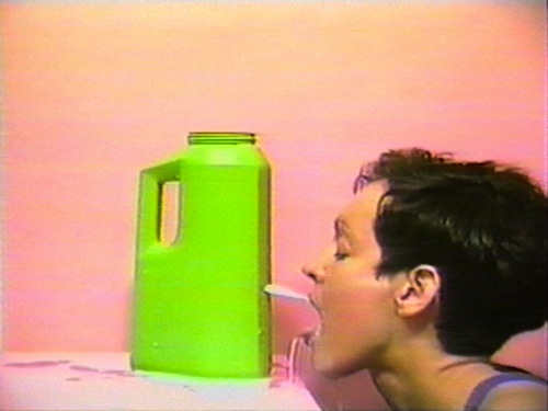 Cheryl Donegan. Head, 1993. Video, color, sound, 2:49 min. Courtesy the artist and Electronic Arts Intermix (EAI), New York