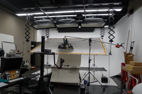 A 3-D photography room in the Imaging department at the Art Institute of Chicago. Photograph by the author.