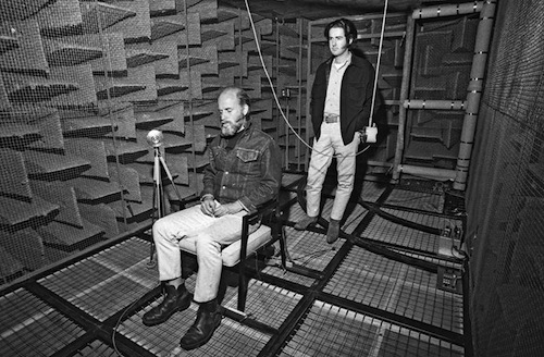 Robert Irwin and James Turrell in the anechoic chamber during their collaboration with Garrett Corporation. Courtesy Los Angeles County Museum of Art.