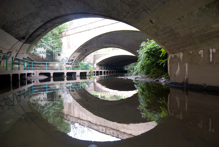 Gina Siepel, CACOPHONY, 2011, underpass on the Bronx River. Photo credit: Anna Reynolds. 