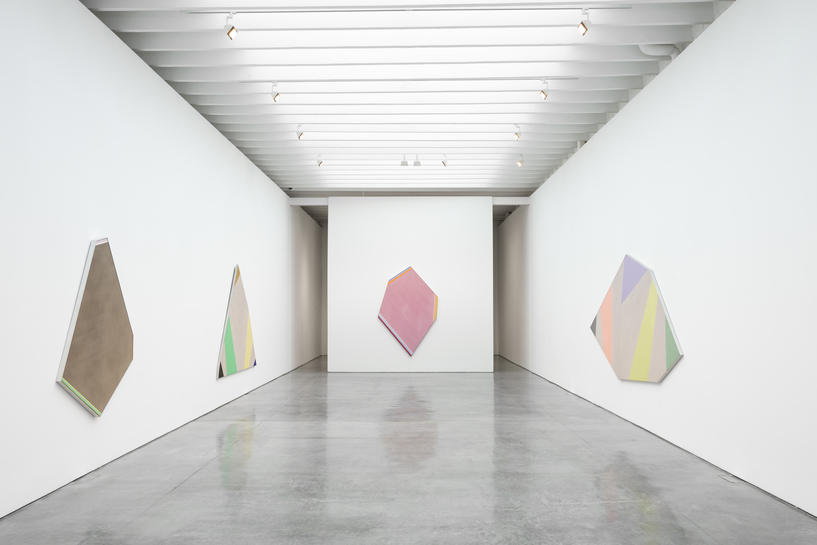 Installation view of Kenneth Noland's Unbalanced, closing this Saturday at Paul Kasmin Gallery. Courtesy of the artist and Paul Kasmin Gallery. 