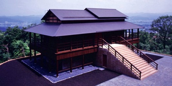 James Turrell, "House of Light," 2000. © Photo: Kamome Courtesy Echigo-Tsumari Triennial