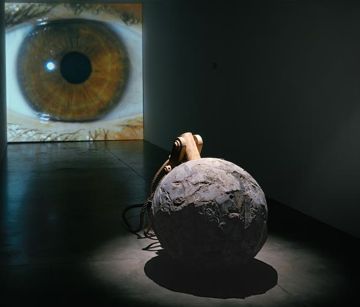 Janine Antoni, "Tear", 2009   Courtesy of Luhring Augustine Gallery